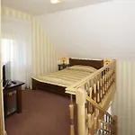 Senoji B&B 팔랑가
