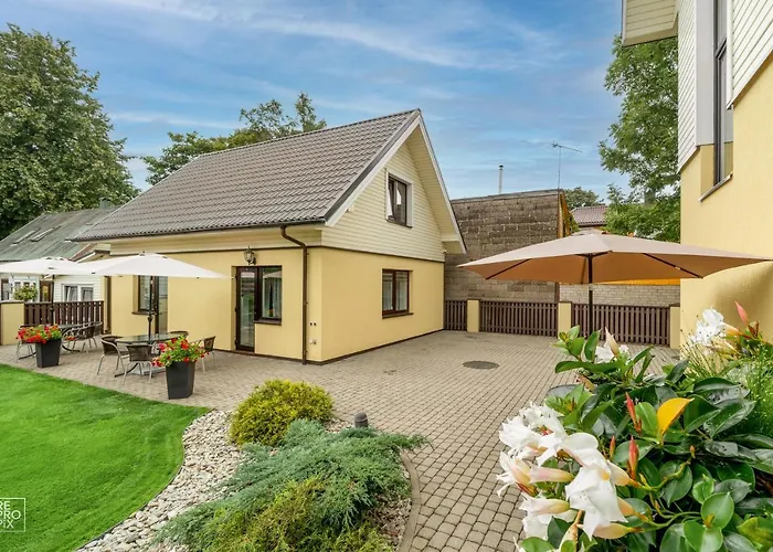 Senoji Bed & Breakfast Palanga