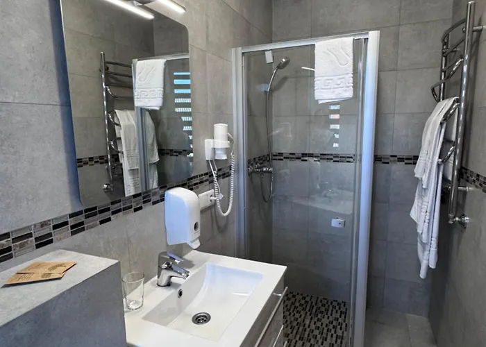 Senoji 3* פלאנגה